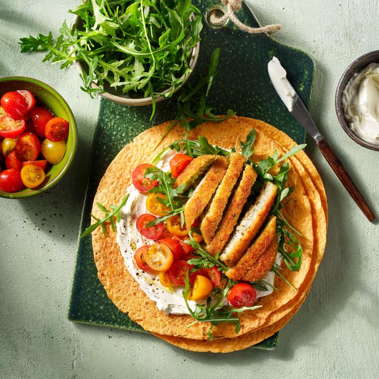 Zeleninová tortilla s květákovým řízkem 99 kcal Zeleninová tortilla s květákovým řízkem 99 kcal